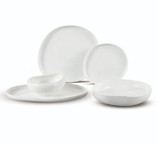 Laden Sie das Bild in den Galerie-Viewer, Bricard Porcelain Barles Teller Set Weiss 25 teilig