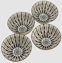 Laden Sie das Bild in den Galerie-Viewer, Akkaya Snack Schalen