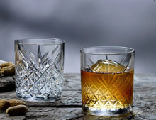 Laden Sie das Bild in den Galerie-Viewer, Pasabahce Timeless 4x Whisky Gläser